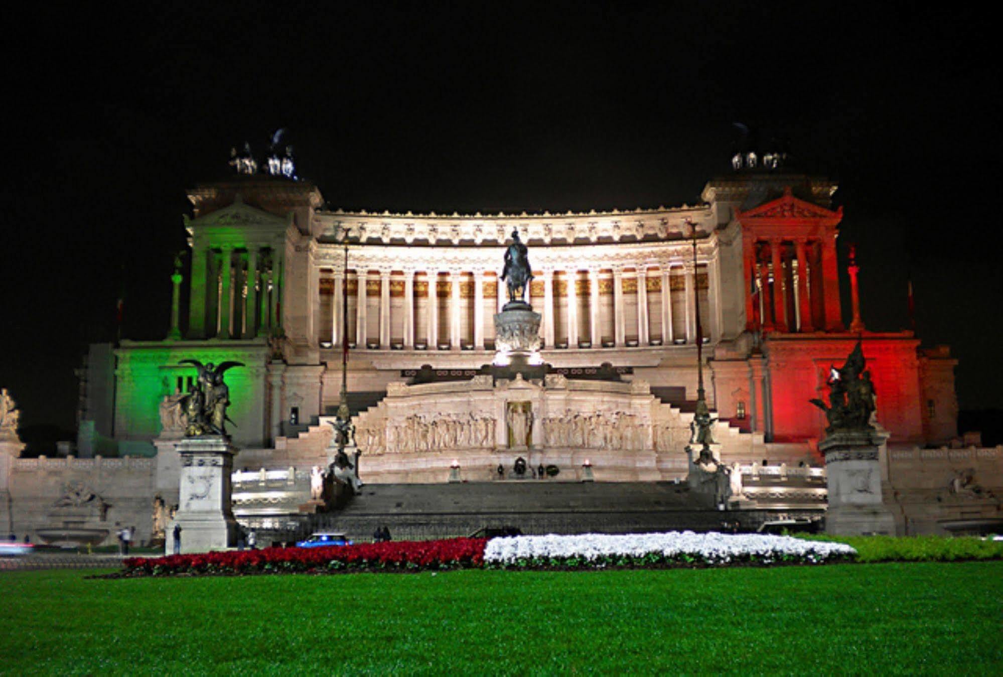 Alloggio Piazza San Giovanni Roma Exterior photo